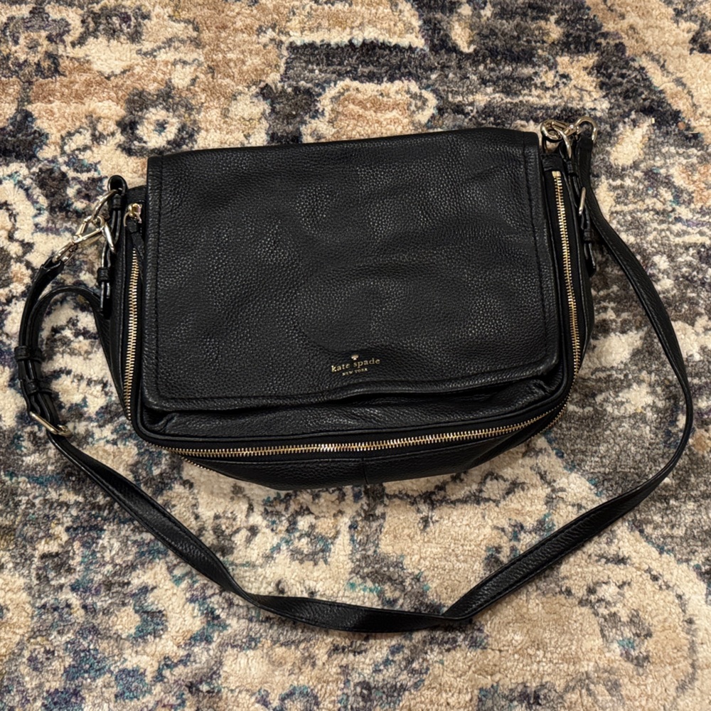 kate spade Black Pebbled Leather Messenger Crossbody with Gold Hardware